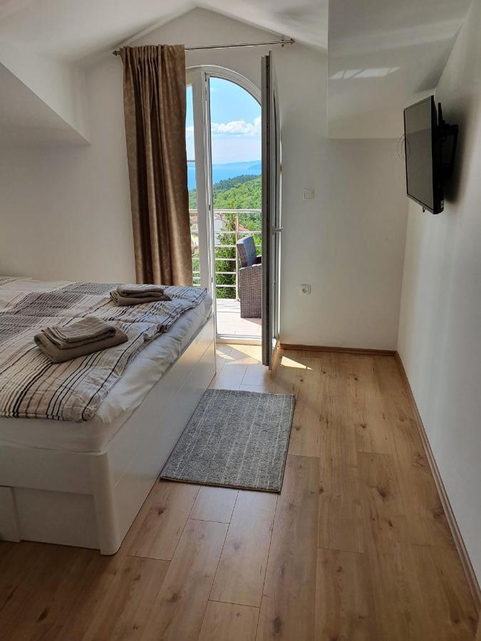 Apartments Ljubas II Opatija Veprinac Bagian luar foto